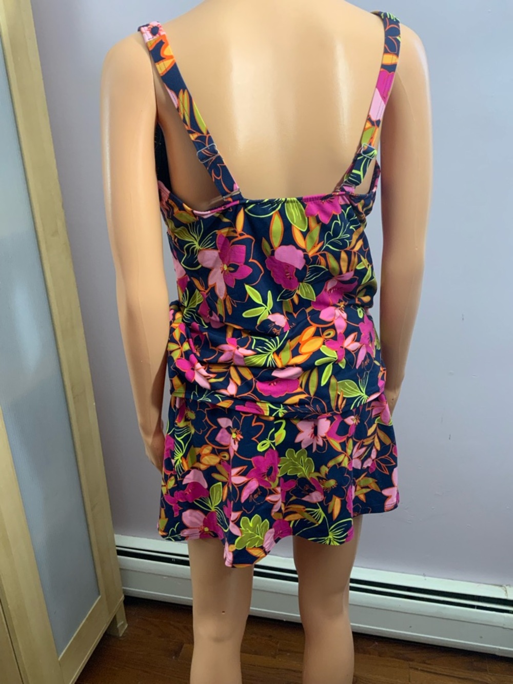 Lands' End Navy Floral Swim top and skirt 10P top is 10DDD - Picture 4 of 6